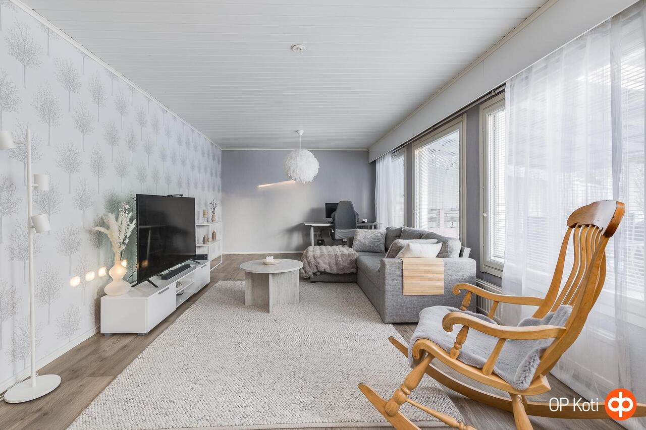 4h + k + sa, 97.5 m² — Huhanaronkuja 1 A, Paraatinmäki Raahe