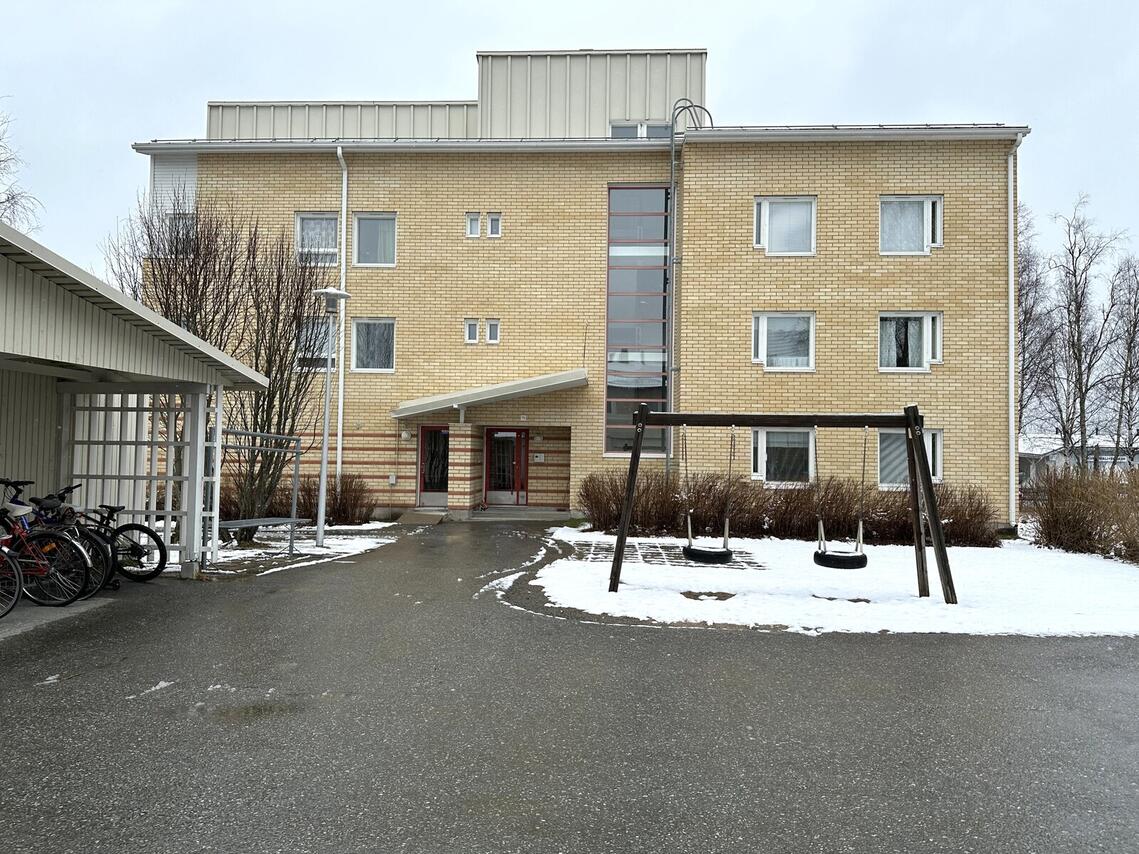2h + k + s + parveke, 58.5 m² — Vanttajantie 15, Keskusta Kuusamo
