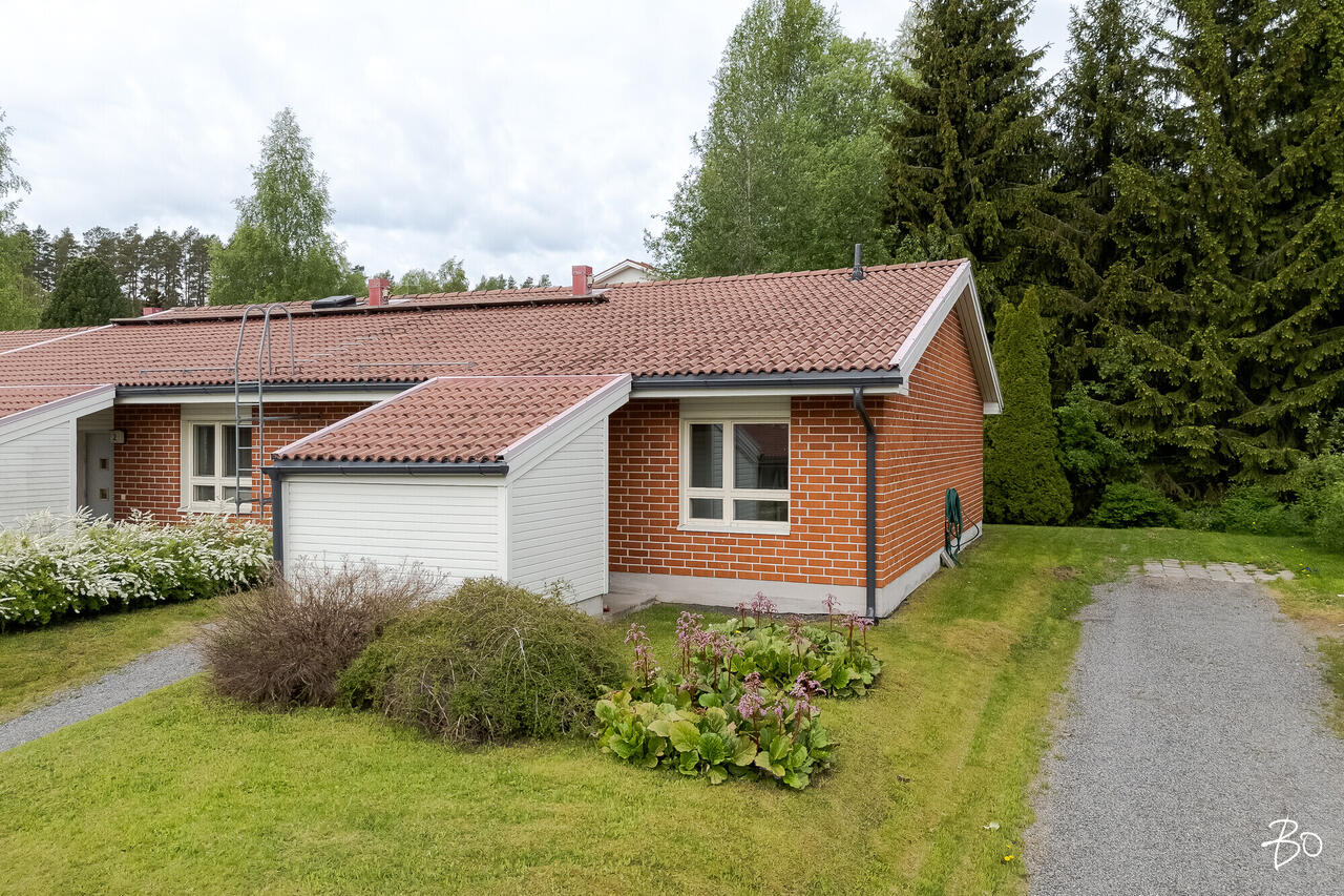 3h, k, s, kph, khh, terassipiha, varasto, 78.0 m² — Mesimättääntie 3, Keskusta Muurame