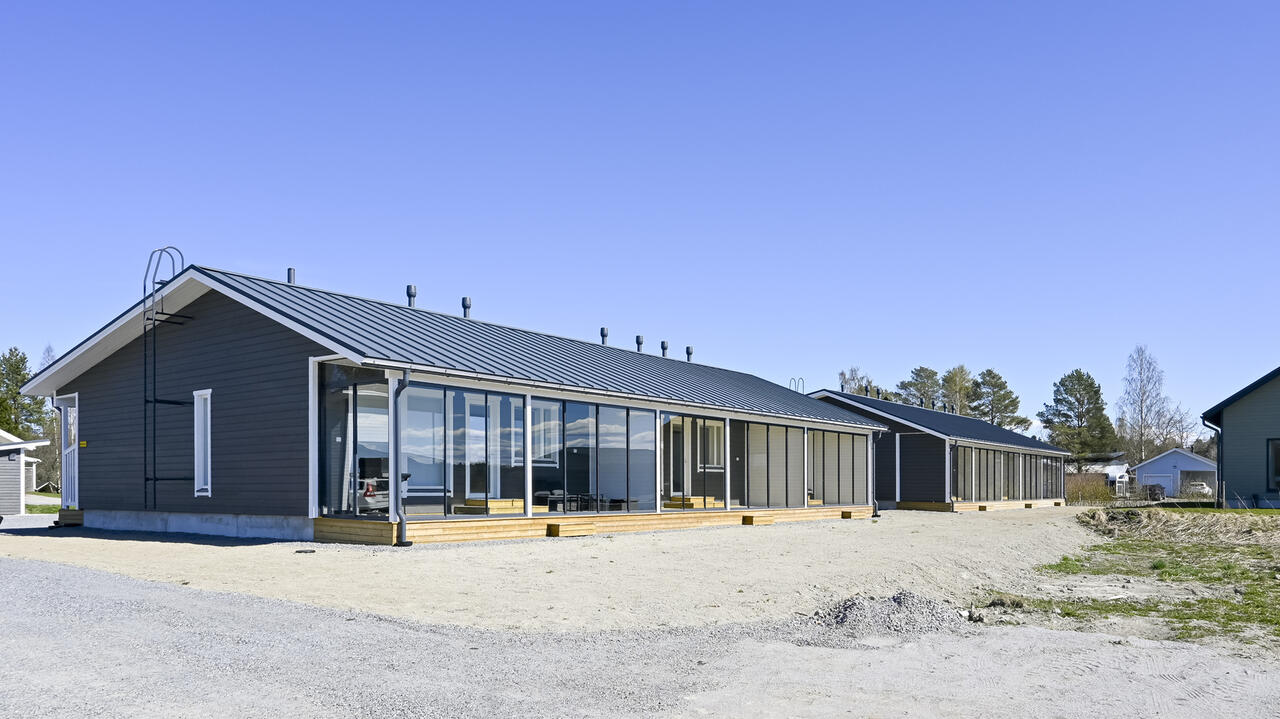 3h + k + s + lasitettu terassi (yht.järj. 2h + tk + s), 77.0 m² — Vadelmalaakso 7 B 2, Sepänkylä Mustasaari