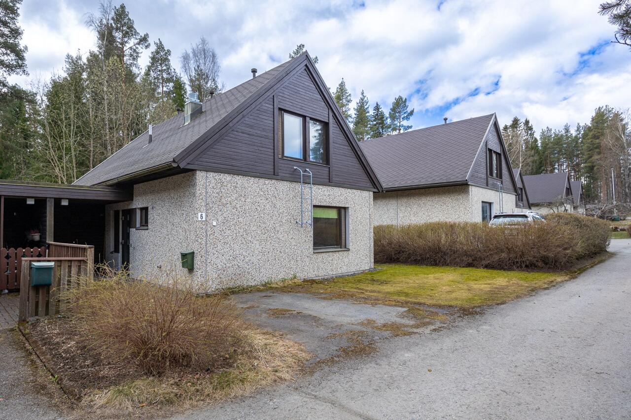 4h + k + s, 97.0 m² — Salomaantie 48, Eerola Valkeakoski