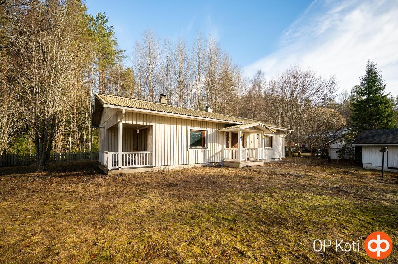 4h, k, khh, kph, s, 2xvh, 2xwc, 114.0 m² — Anttilantie 24, Vierumäki Heinola
