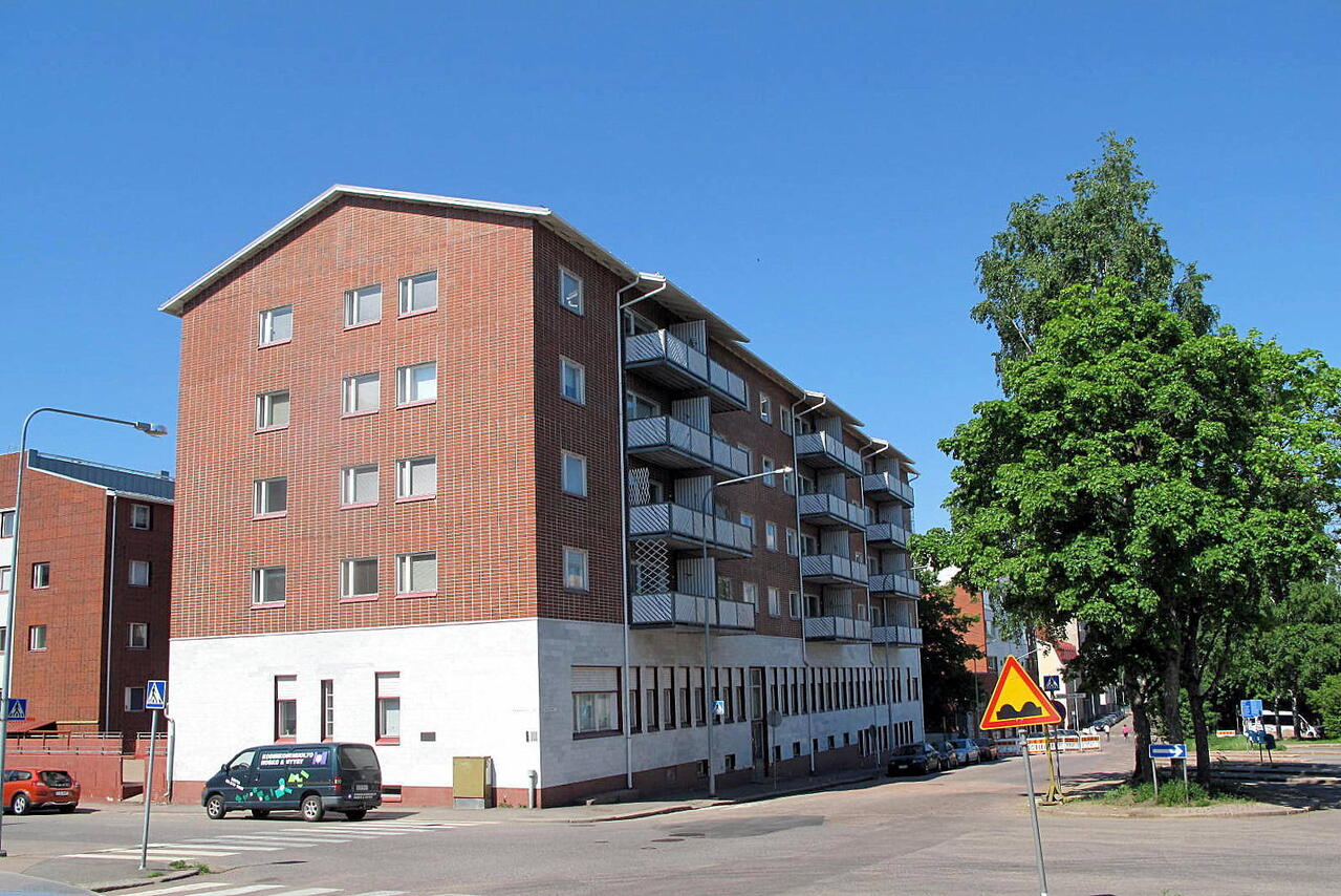 Ruukinkatu 5 - Myydään Kerrostalo - 1 h - Kotkansaari, 48100 Kotka ...