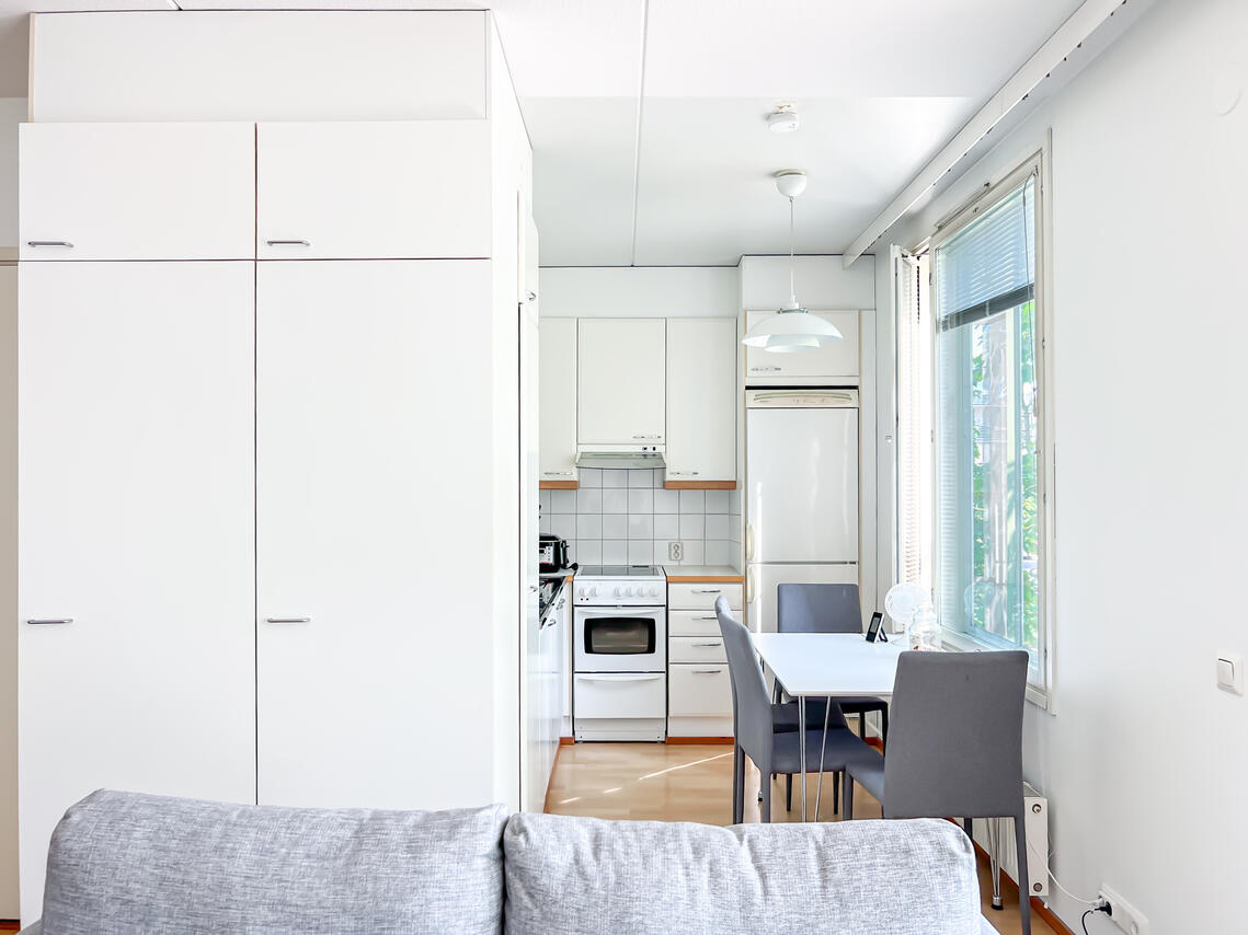 Vuokrataan Kerrostalo Yksiö - Espoo Leppävaara Alberganesplanadi 10 A