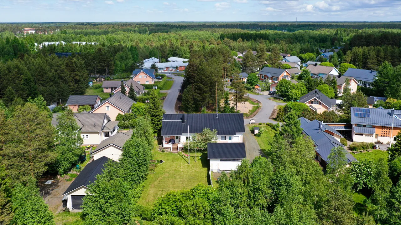 Myydään Paritalo, 5 huonetta - Oulu, Haukipudas, Pihlajapiha 10 As 1 -  Etuovi.com 21024413