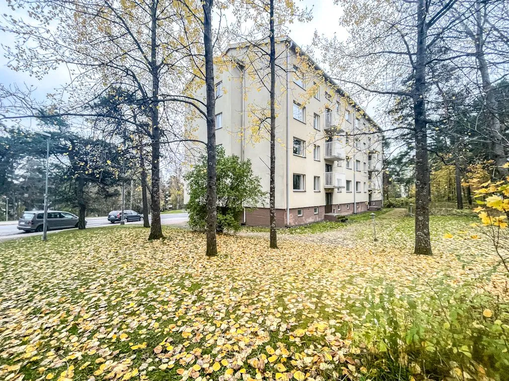 Hiihtomäentie 26 1