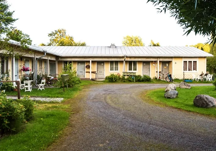 Ruusutie 14/Rosenvägen 14 2