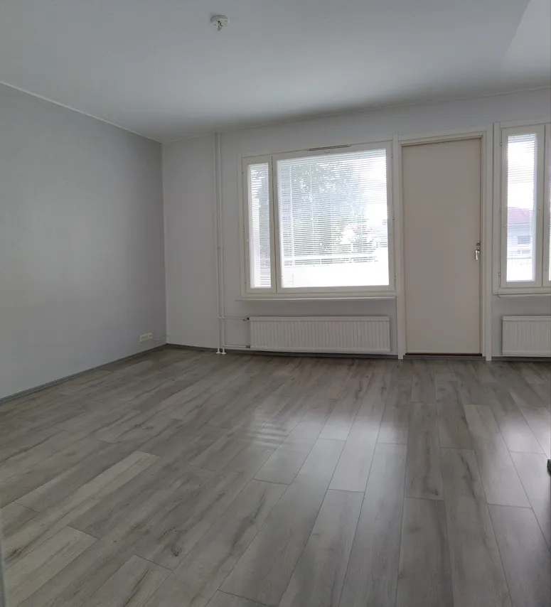 Mäntytie  3 3