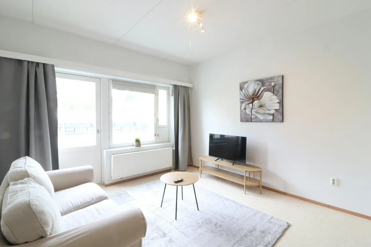 Liukkaankuja 2 2