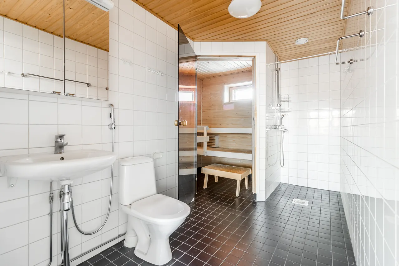 Pohjoisviitta 1 B 4