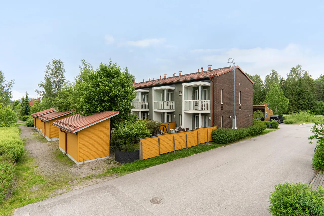 Hyökkäläntie 20 C 4