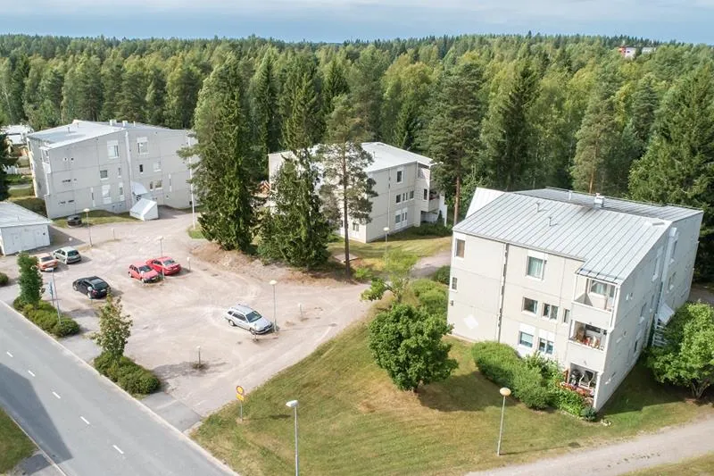 Metsälammintie 8 1