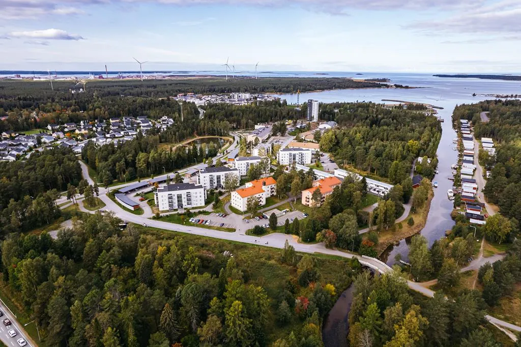 Ryövärinkarintie 1 as 28 2