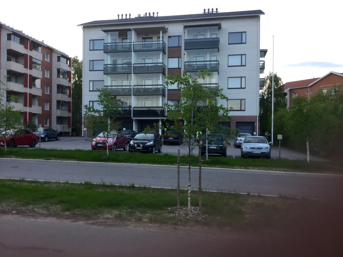 Karhunkaatajantie 10 1