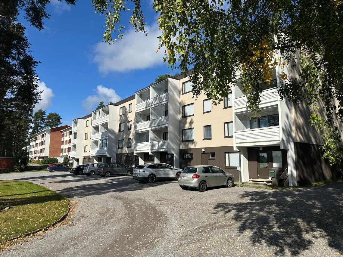 Kaartilantie 78 B 1