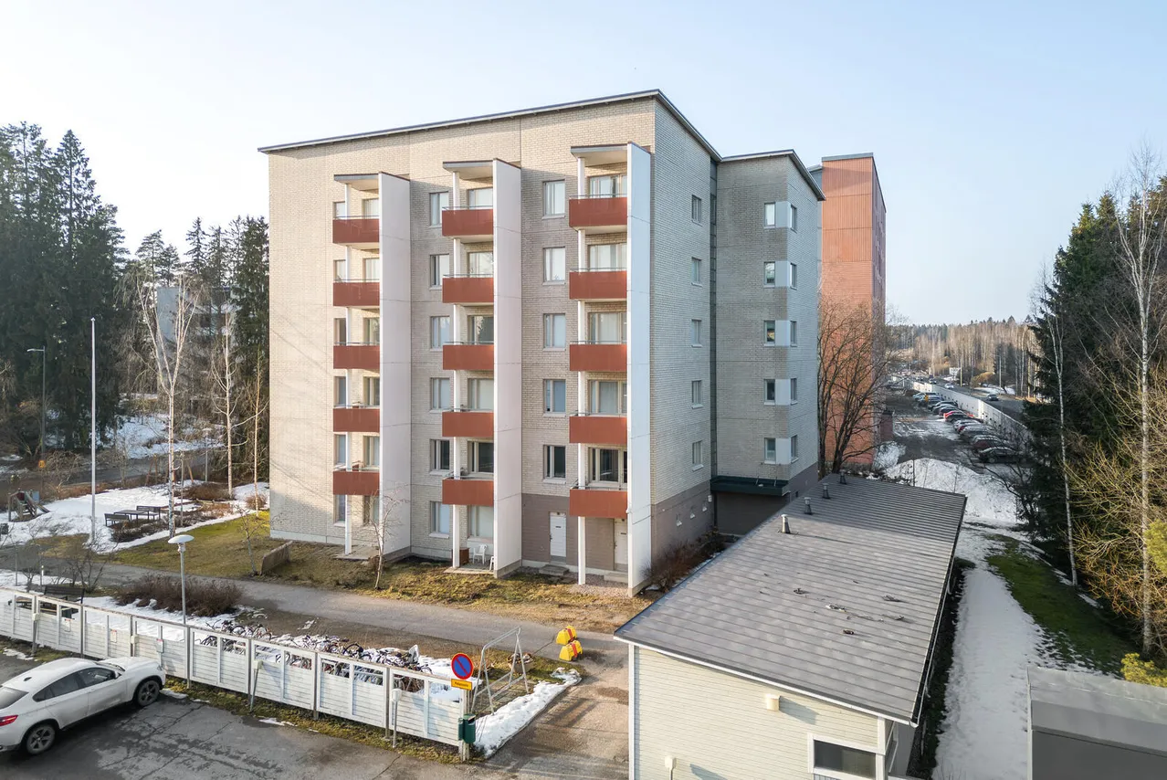 Välskärinkatu 21 2