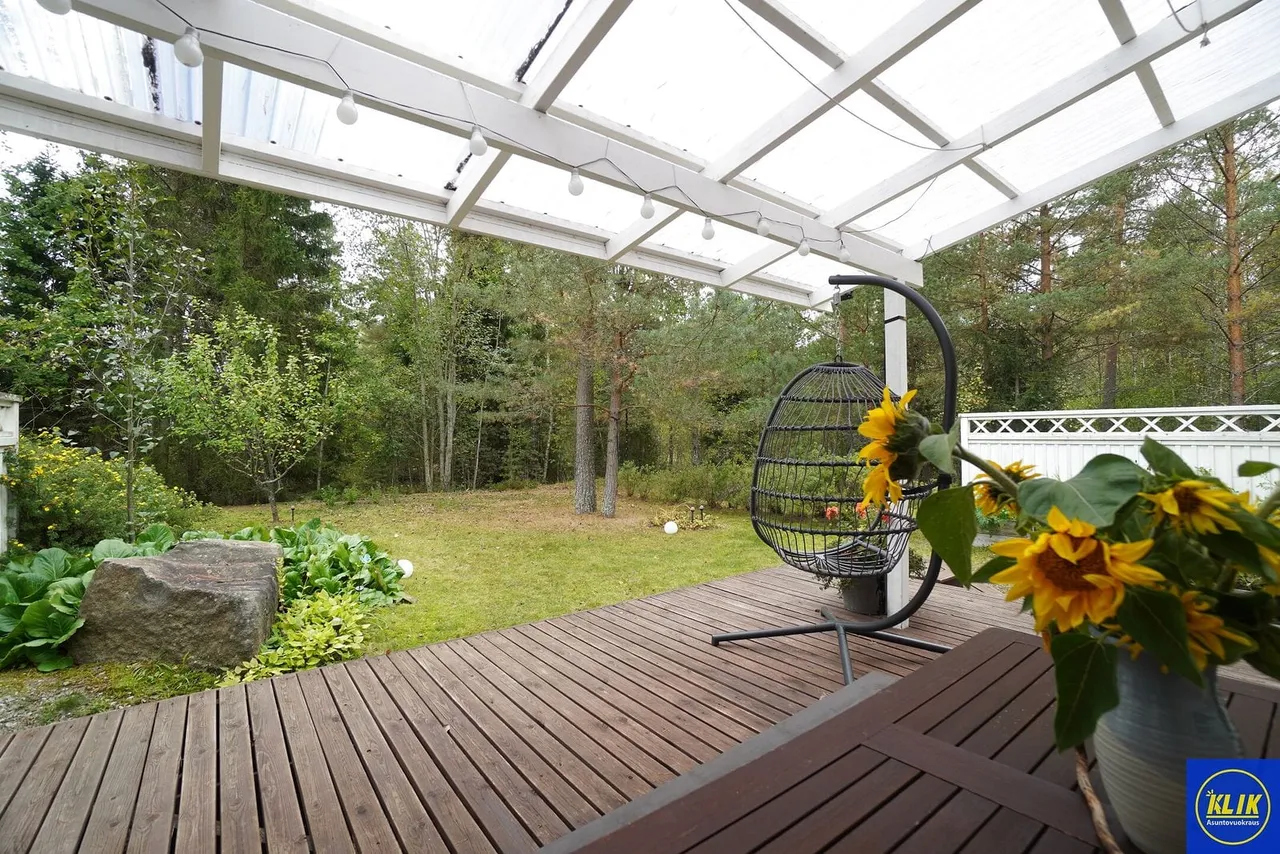 Maatähdentie 12 2