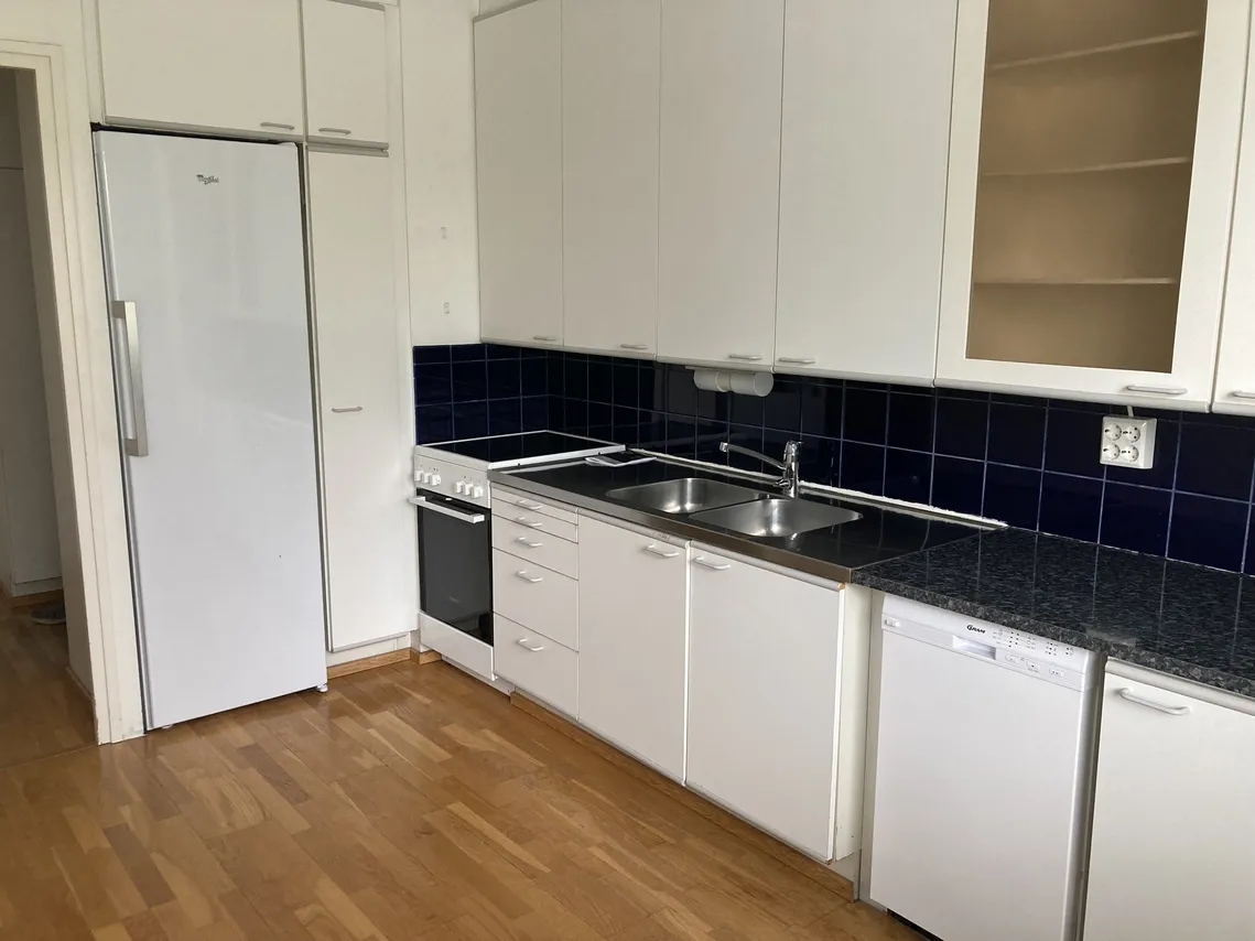 Väinämönkatu 2 2