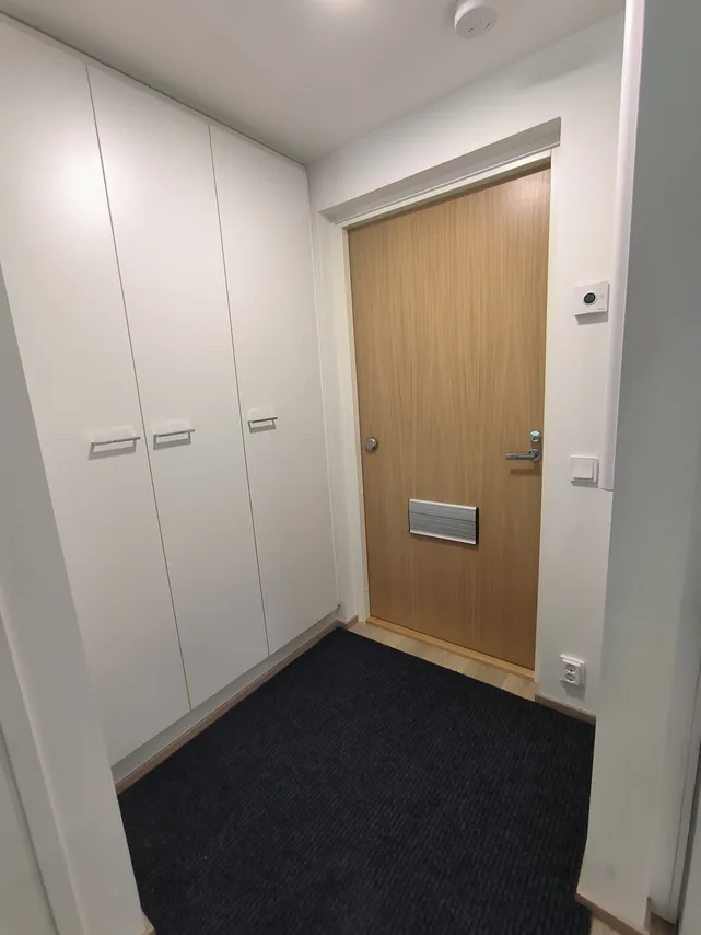 Läpikäytävänkuja 8 4