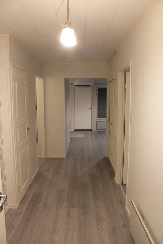Nikkarinpolku 4 2