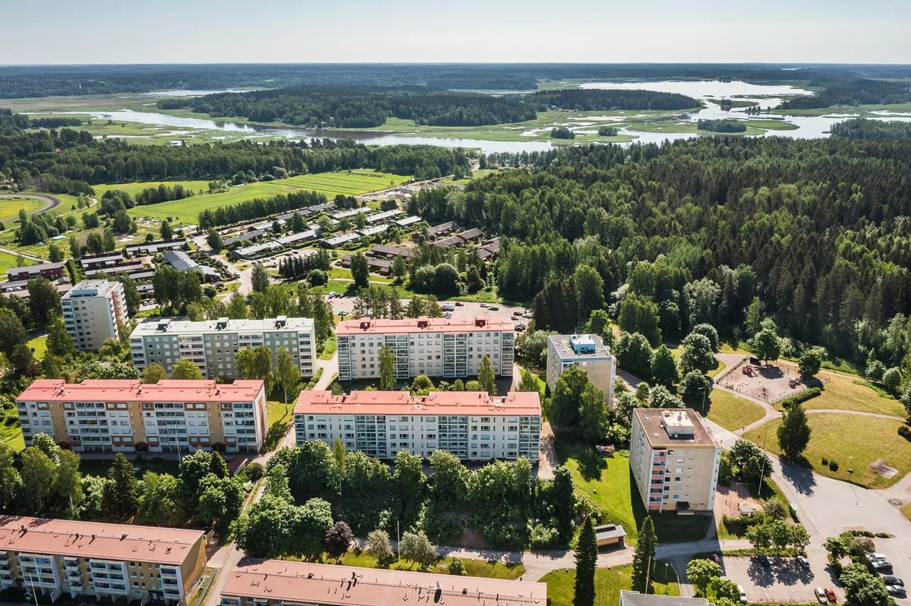 Tornipolku 4 4