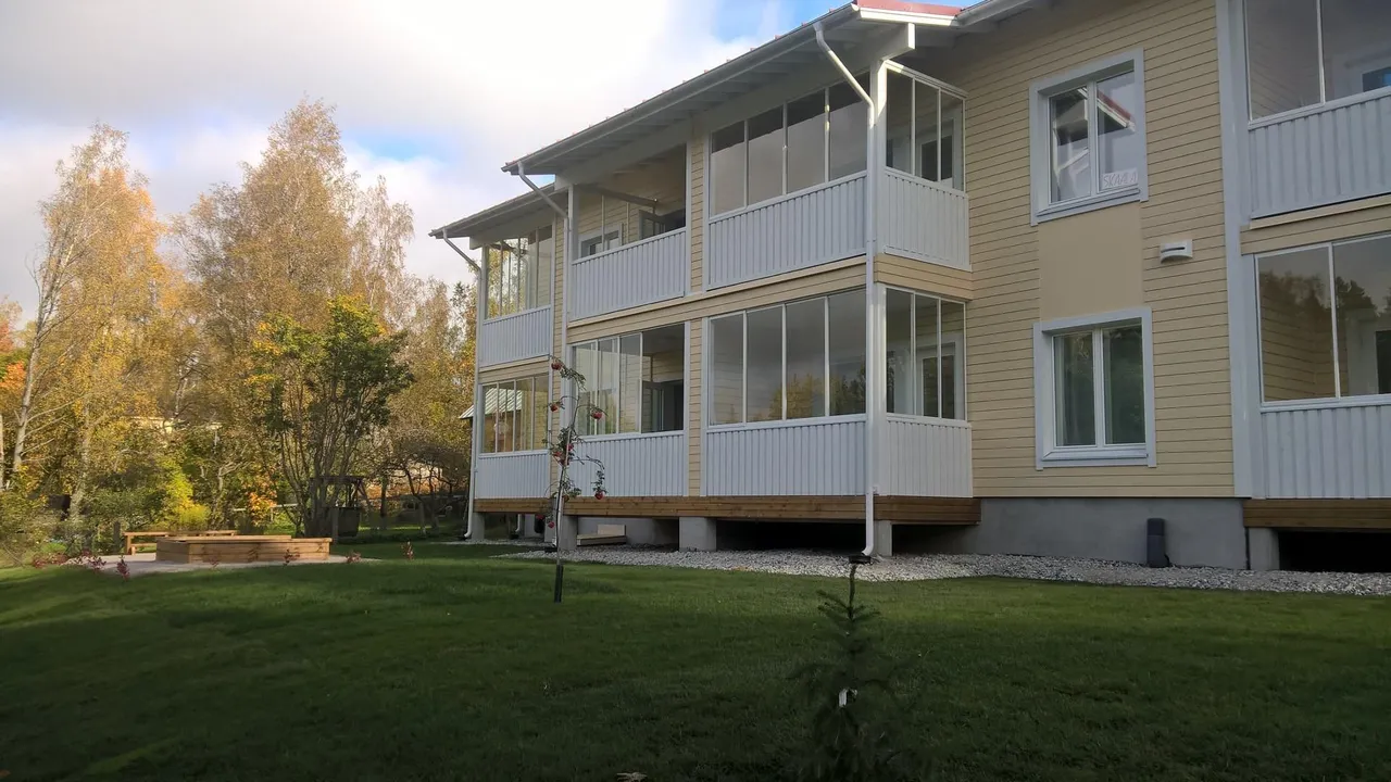 Keskuskuja 9 1