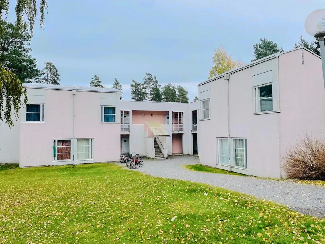 Lindroosintie 2 E 1