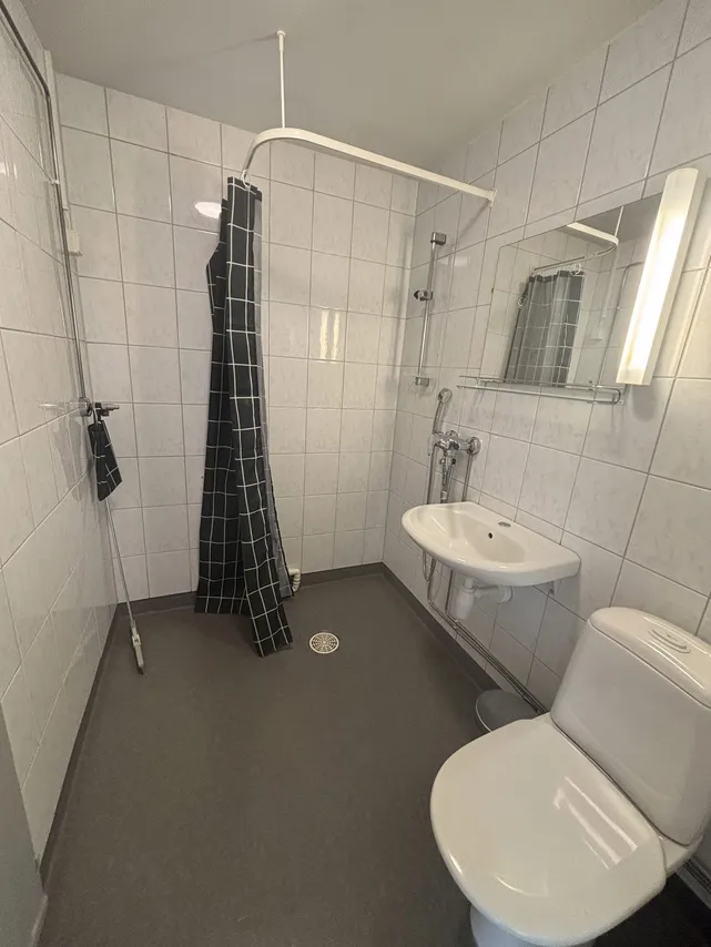 Alholminkatu 45 5