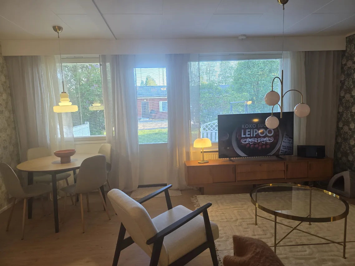Niittytie 11 4