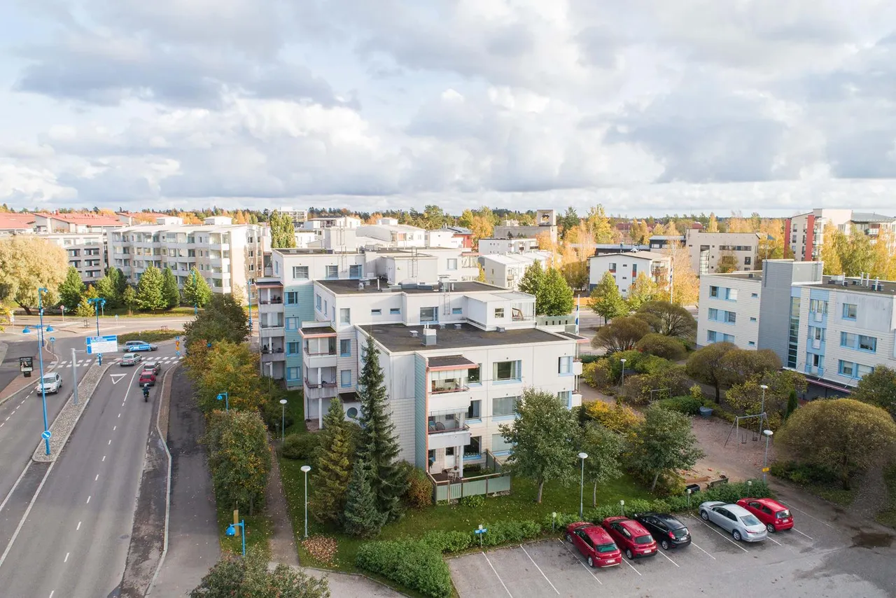 Sibeliuksenväylä 37 3