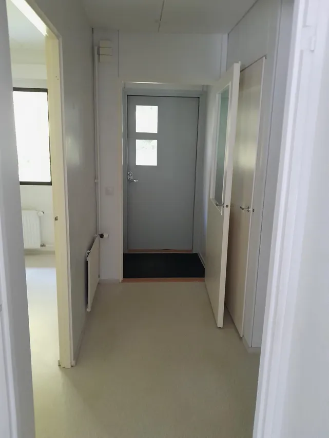 Pikkaraisentie 4 1