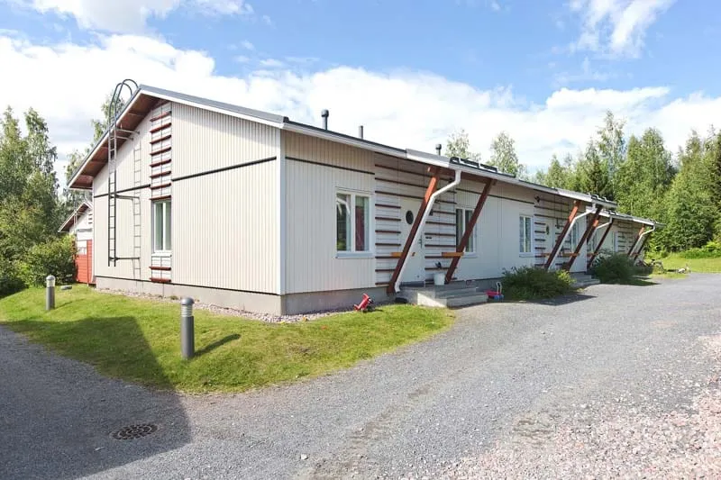 Kurjenpolventie 3 4