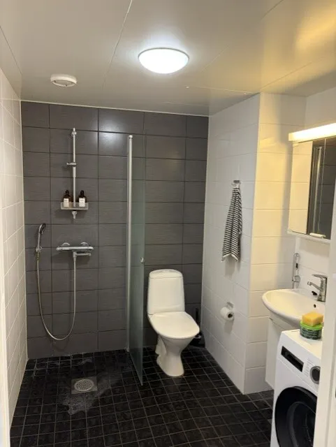 Emalitehtaankatu 9 5