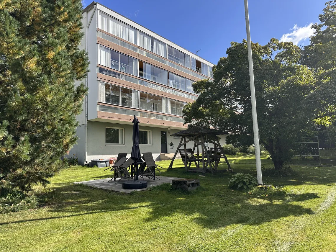 Saarikatu 4 1