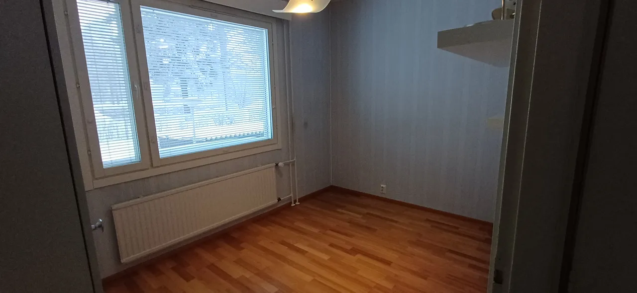 Urheilukatu 8 3