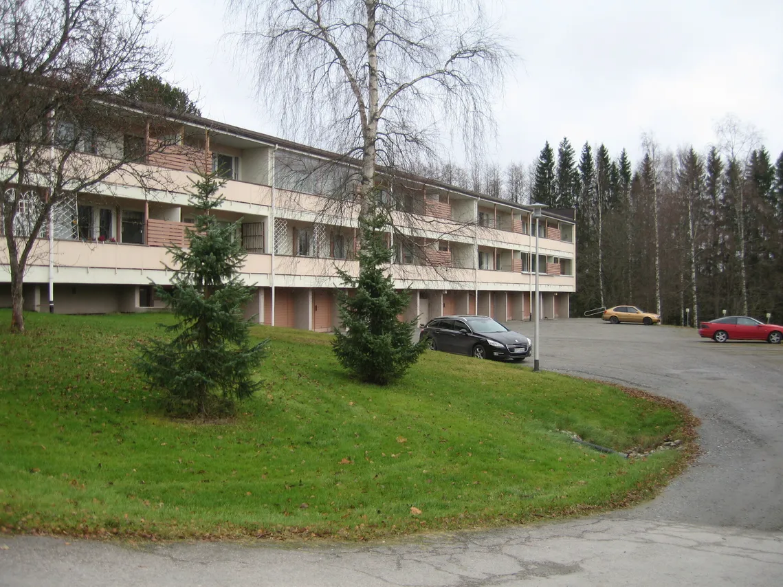 Tippakuja 1 1