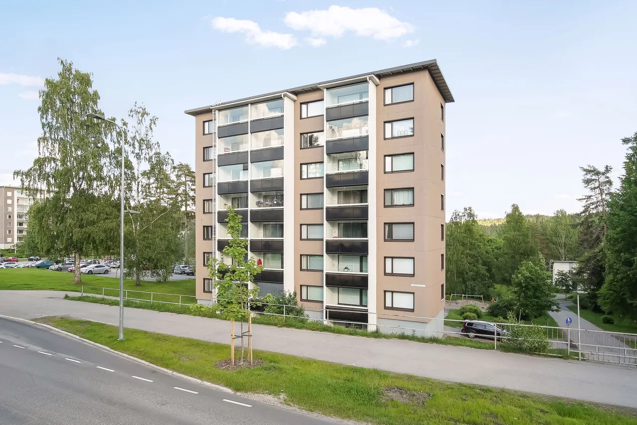 Kangaslammentie 12 4