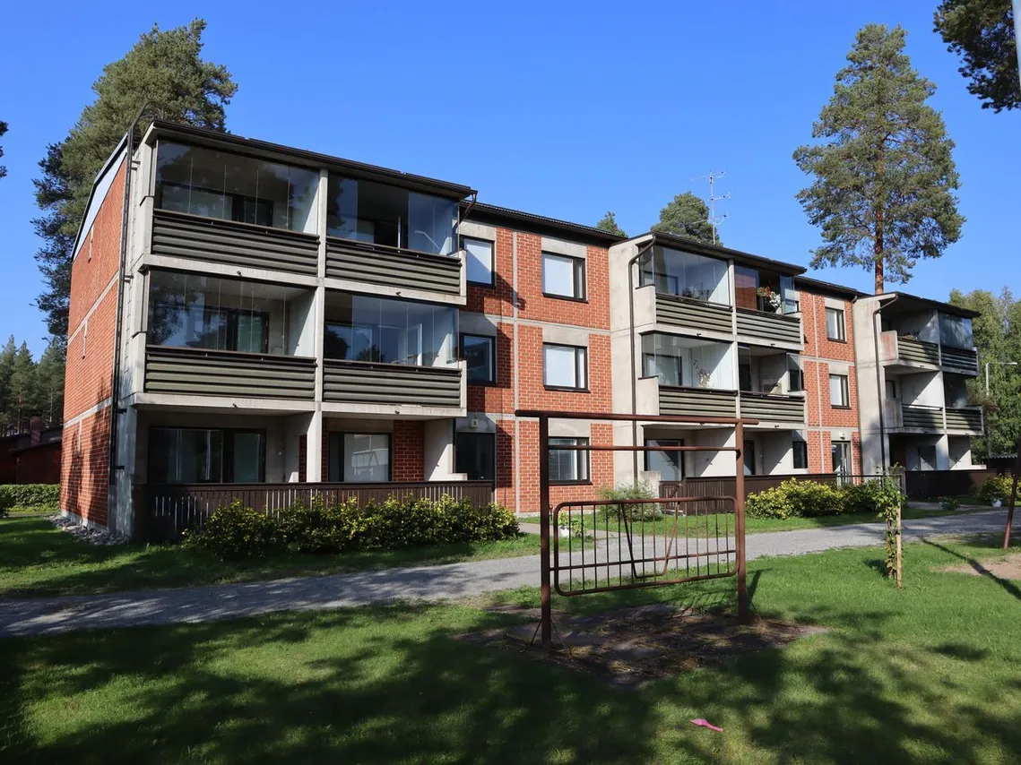 Kenttäpolku 1 1