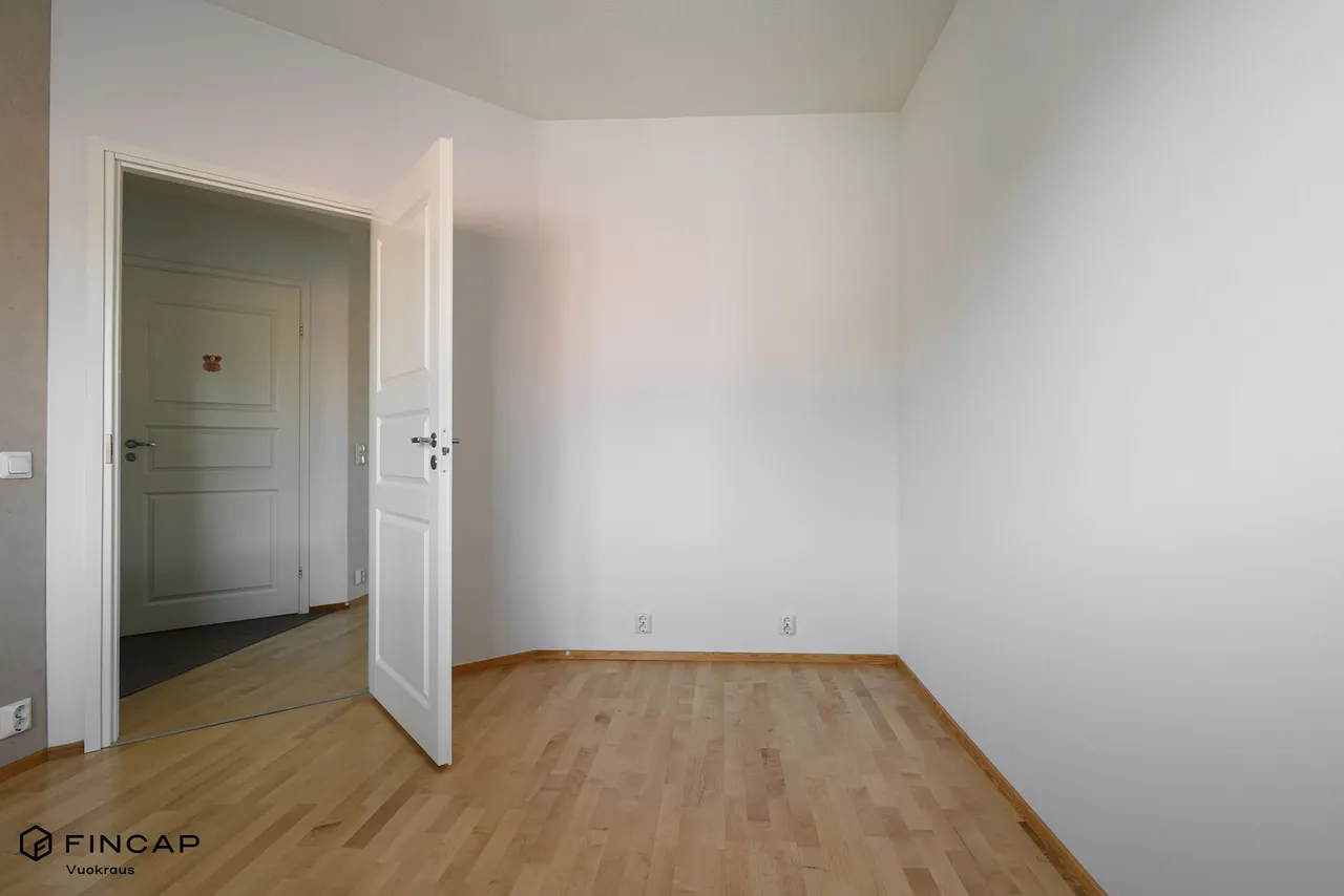 Vaskoolikatu 1-3 D 5