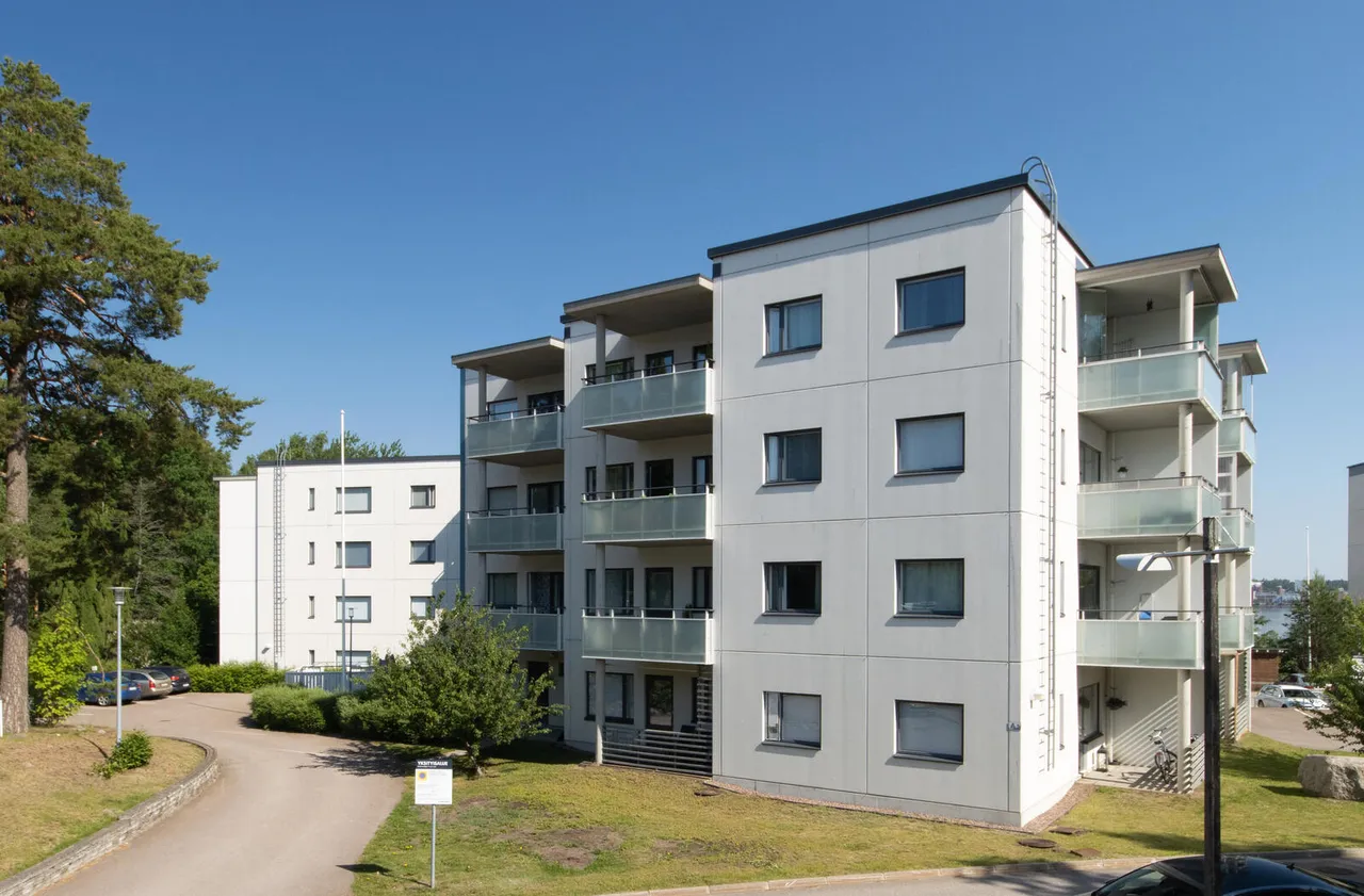Ankkurikuja 1 3