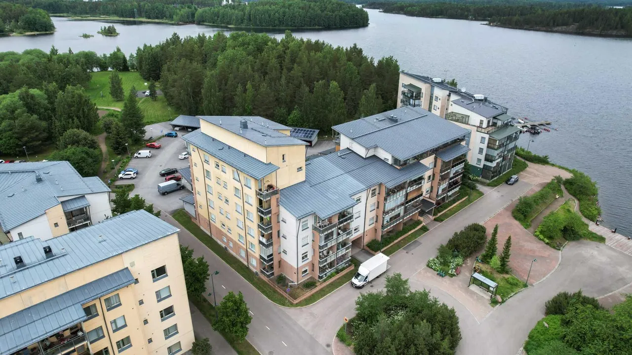 Katajasaarenkatu 2 3