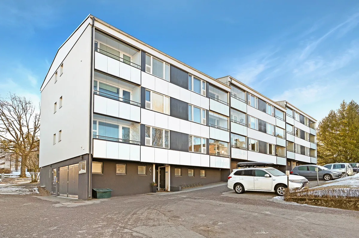 Papinniitynkatu 13 C 1