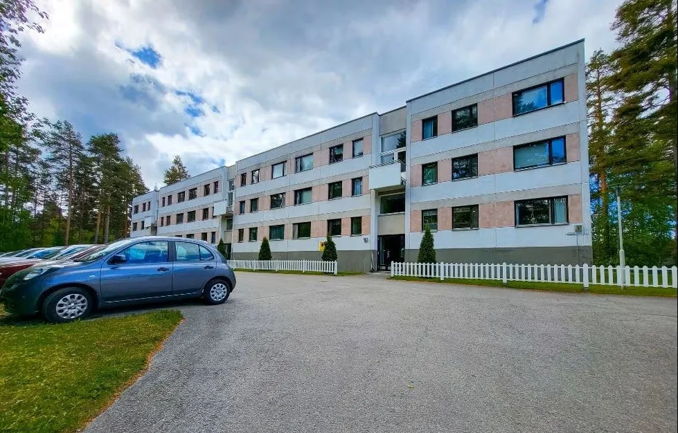 Veteraanintie 1 2
