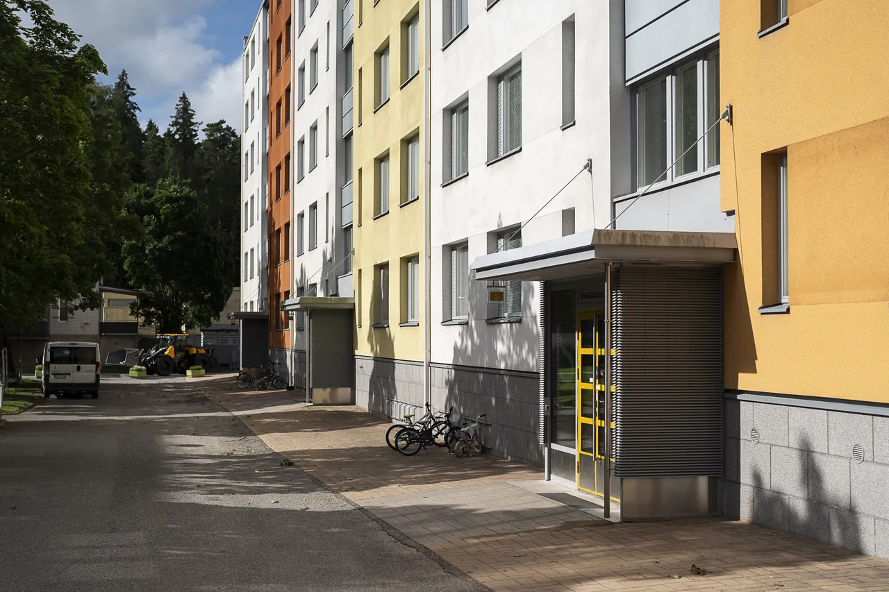 Jyrkkälänkatu 2 3