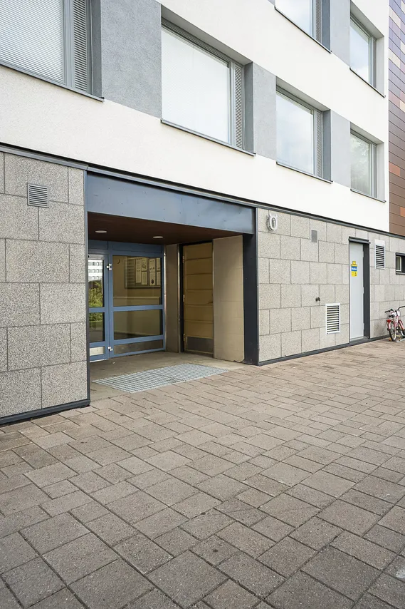 Jyrkkälänkatu 2 4