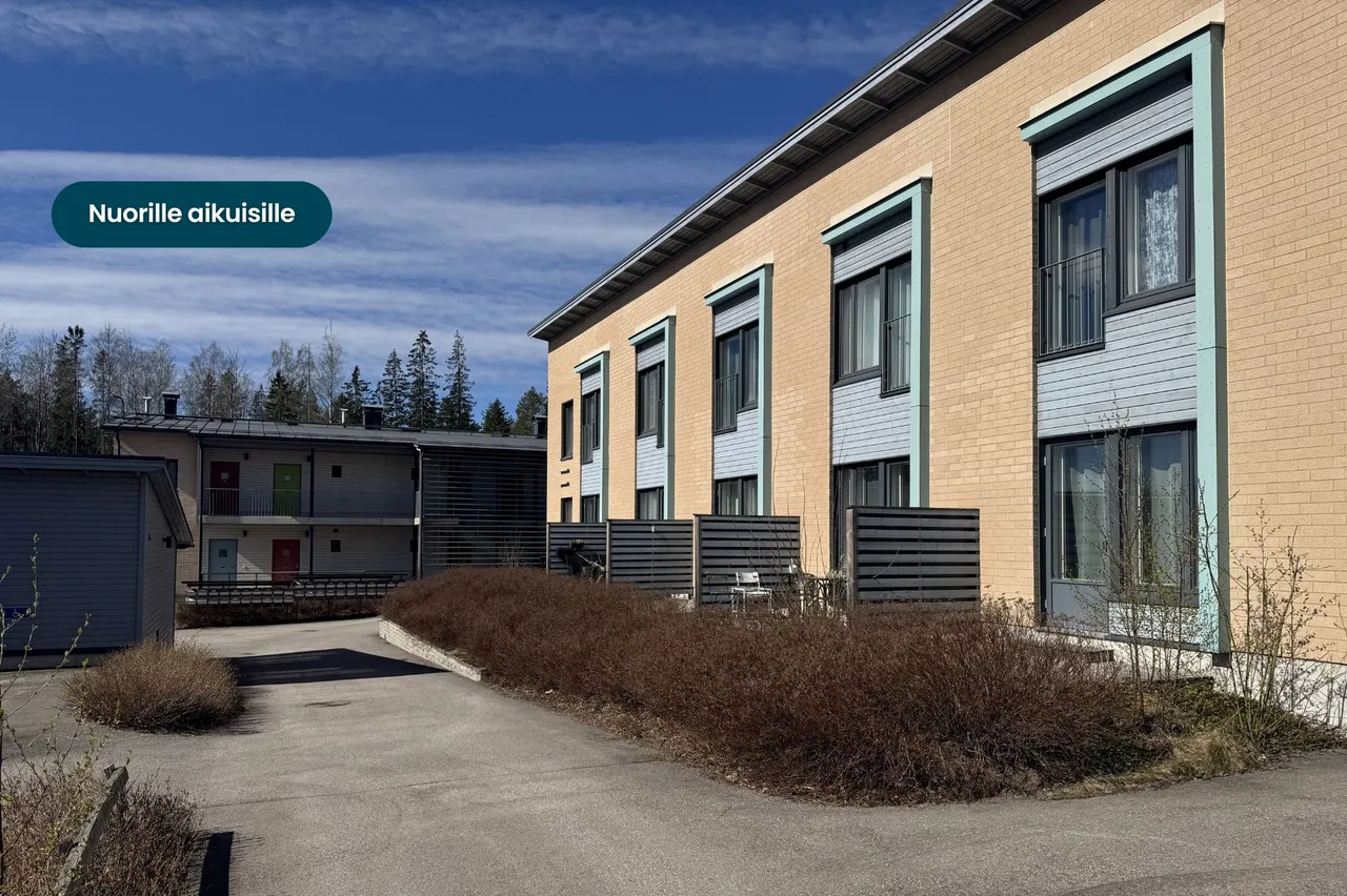 Helmipöllönkatu 1 E 1
