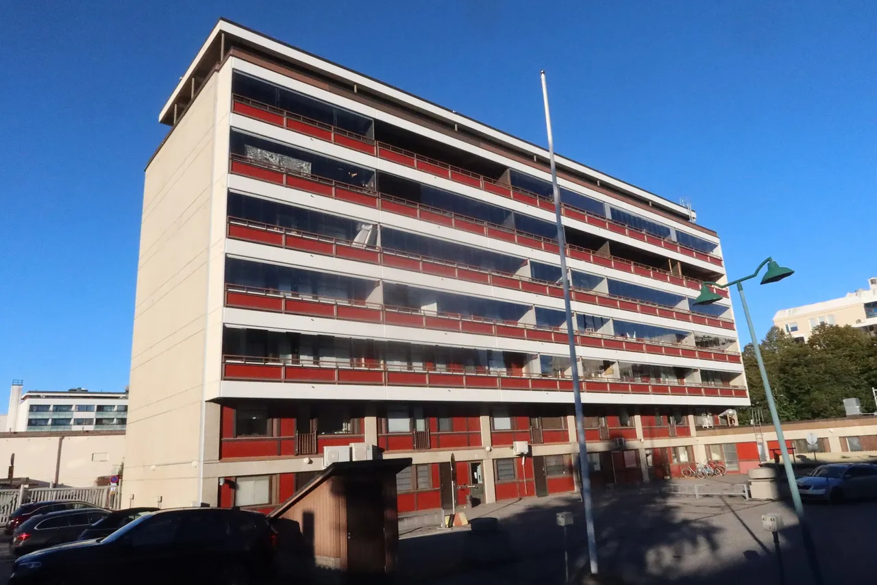 Kauppapuistikko 20 B 1