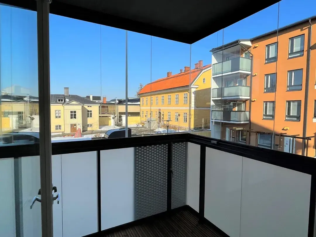 Itäinen Kirkkokatu 8 2