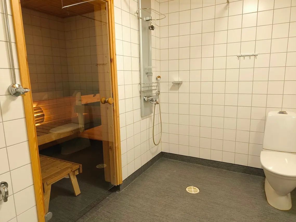 Vääränkallionkuja 4 4