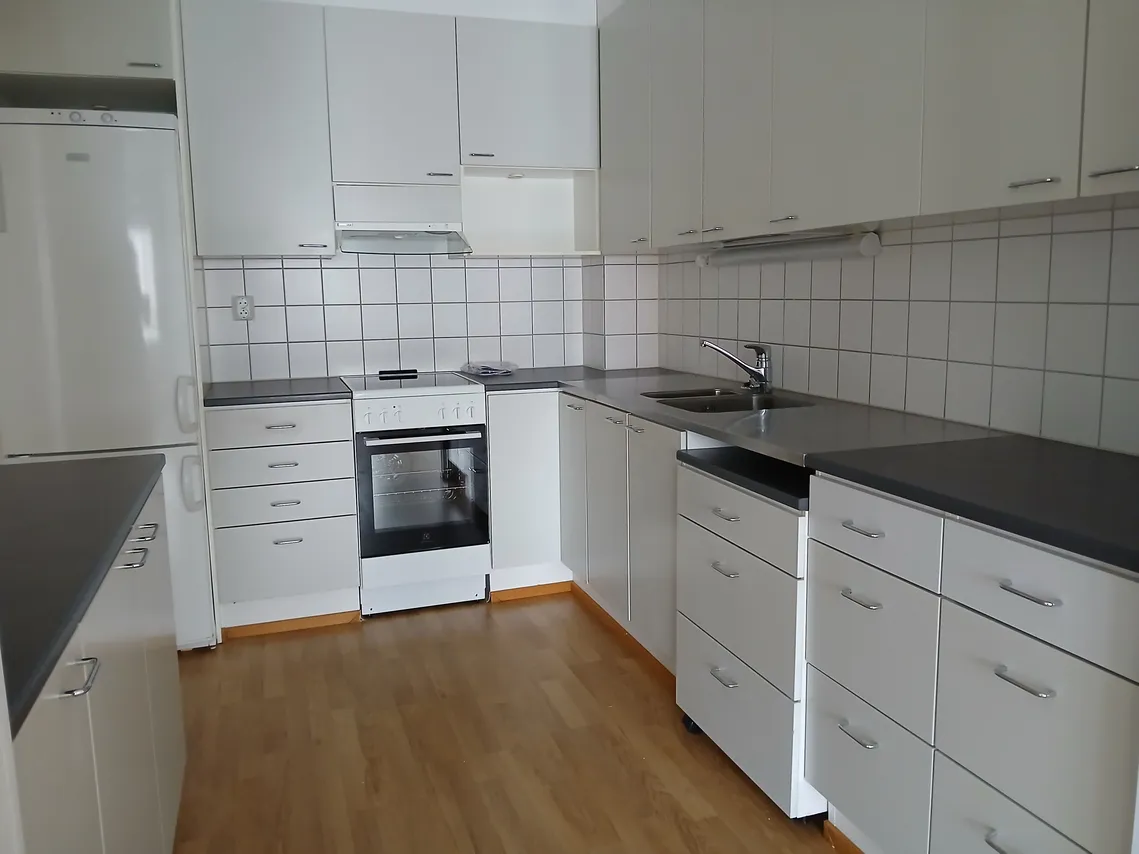 Vääränkallionkuja 4 3
